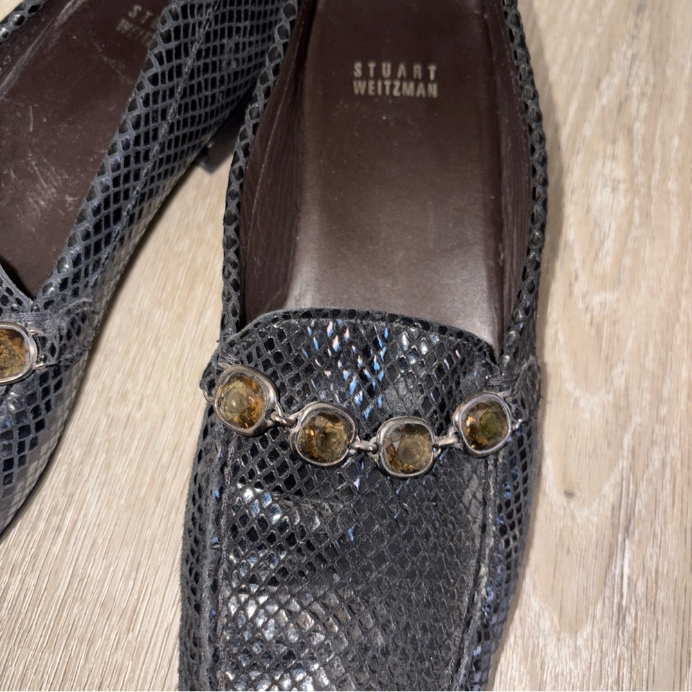 Black Stuart Weitzman Women's 8.5 N Snake Skin Slip-on Loafers W/ Rhinestones - Picture 4 of 14
